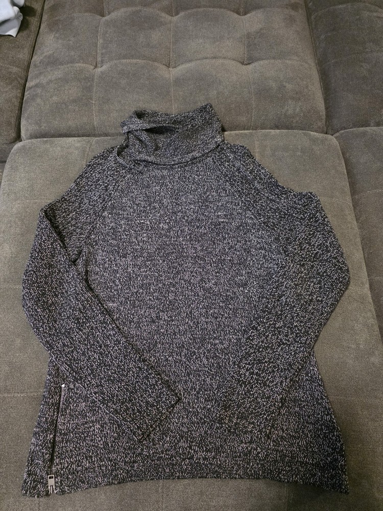 express mens sweater medium