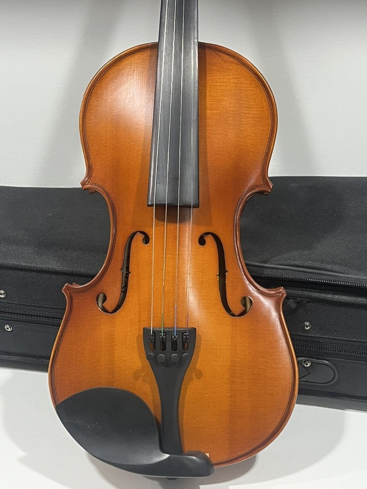 Full Sized Classic Kaizer Violin Set
