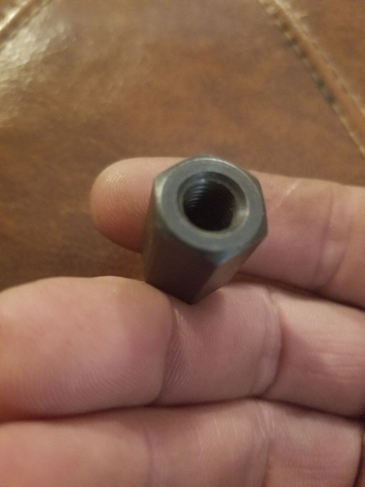 5/16" Threaded Archery Stabilizer Standoff Bushing. 3/4" Quiver Mount. Q12