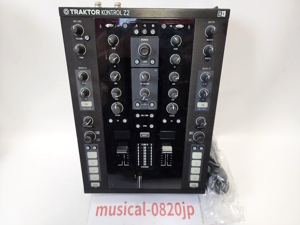 Native Instruments Traktor Kontrol Z2 DJ Mixer