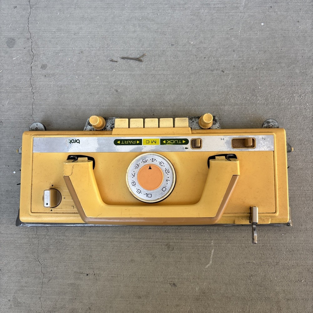 Brother KH 830 KH830 Knitting Machine Carriage Only