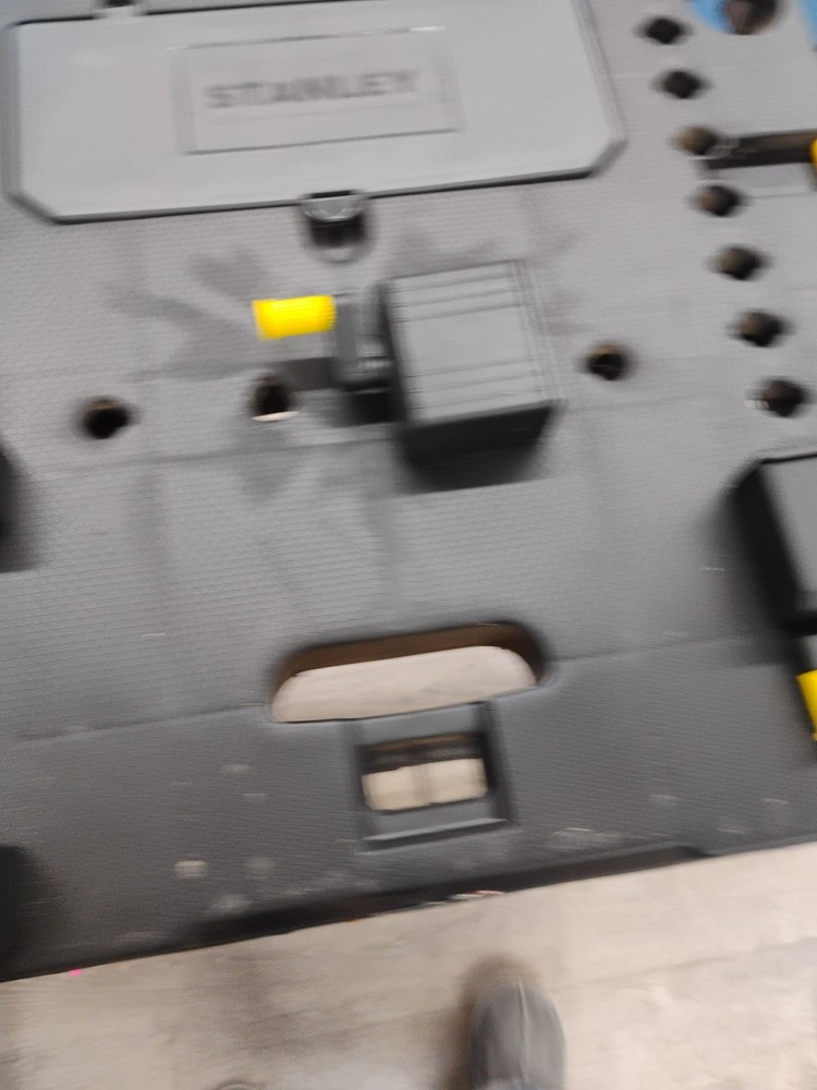 Stanley Fold-Up Workbench