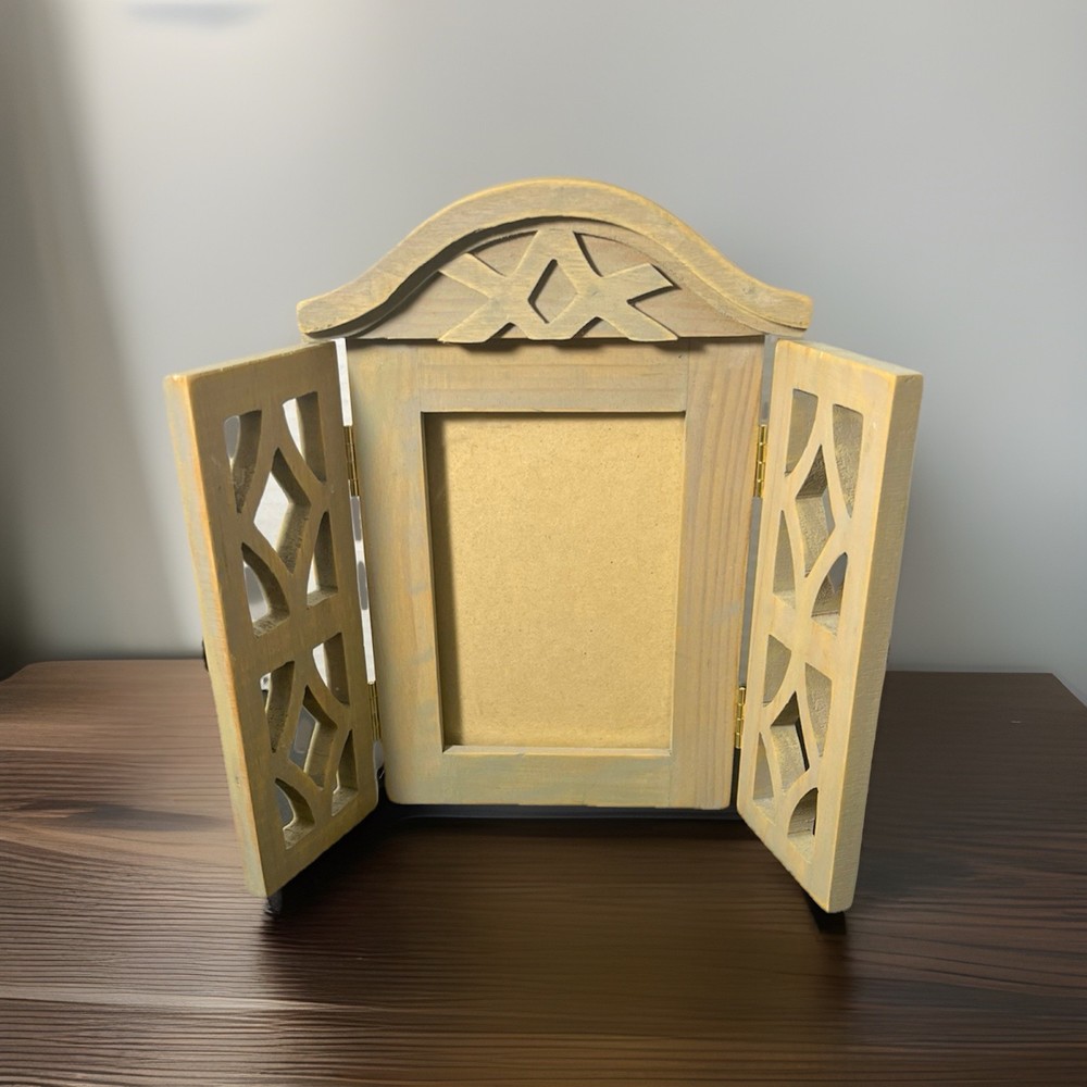 Window Look Picture Frame with Opening