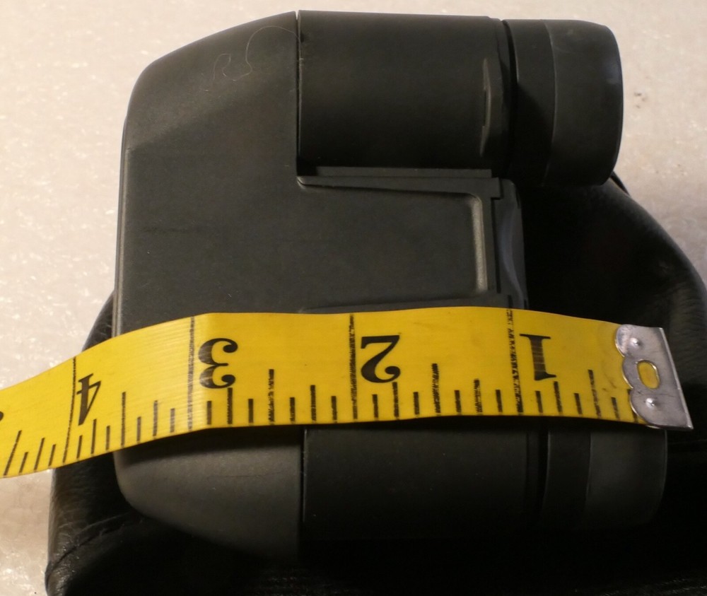 REI 10X25 BINOCULARS