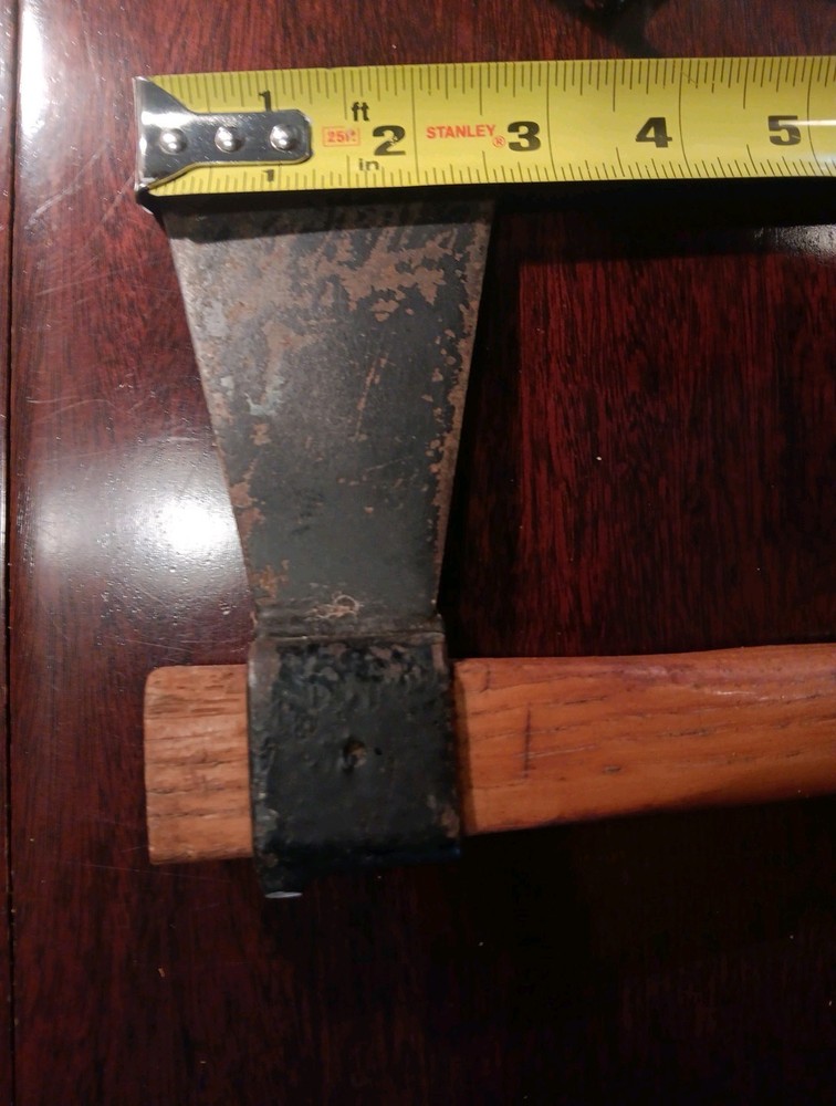 VILLAGE BLACKSMITH SMALL AX