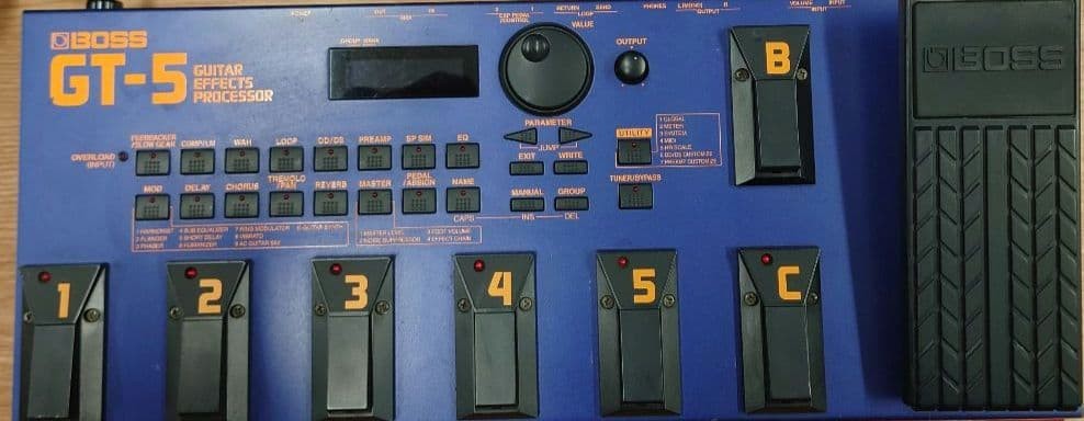 BOSS GT-5 Multi Effects Guitar Processor Pedal MIJ Tested Working [Very good]