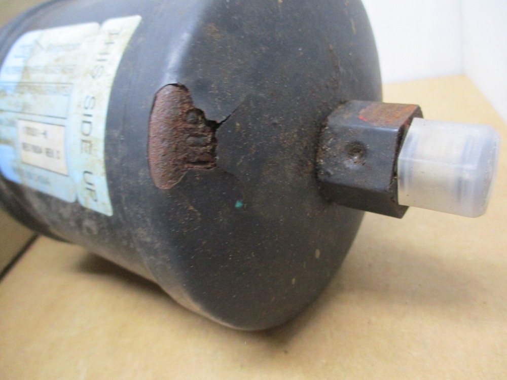 AC Receiver Drier for John Deere RE576834