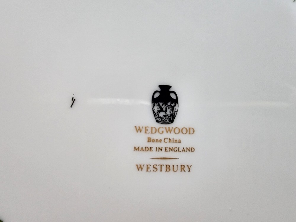 Wedgwood Westbury Creamer & Sugar Set
