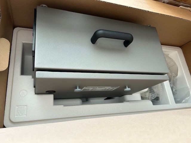 Controller for UR 10e, UR5, UR3 Robotic Arms