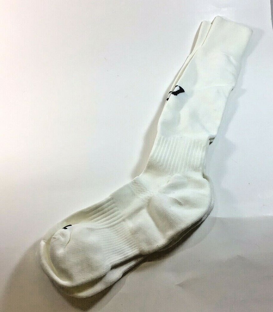 White Large Soccer Socks NEW BB3