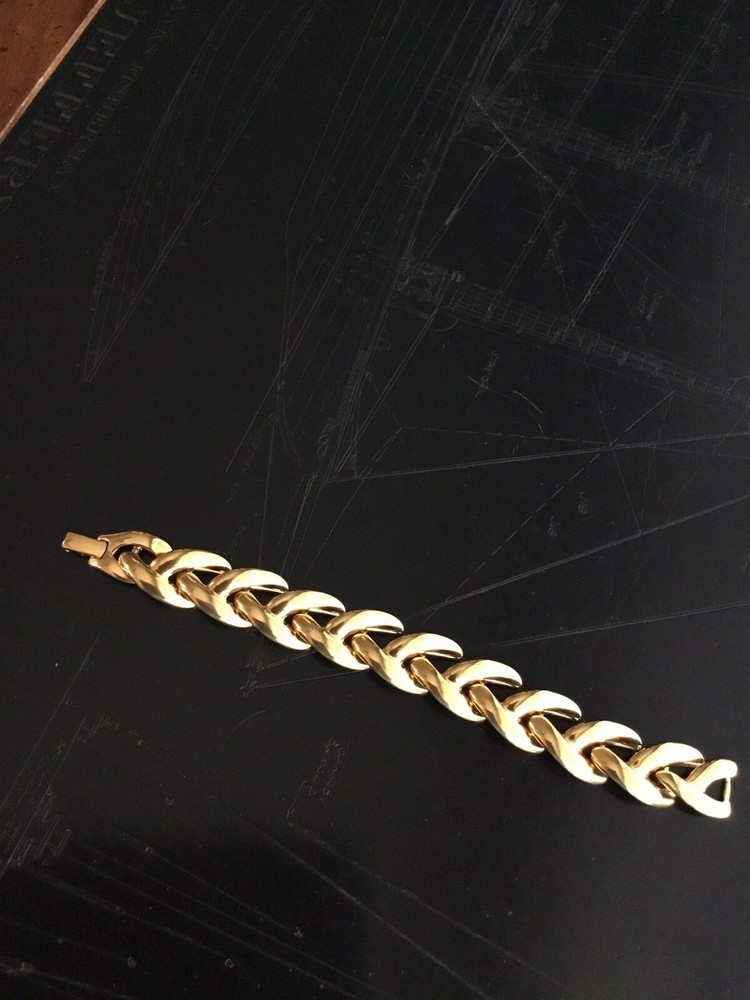 Gold Tone Link Bracelet With Fold Over Clasp EUC