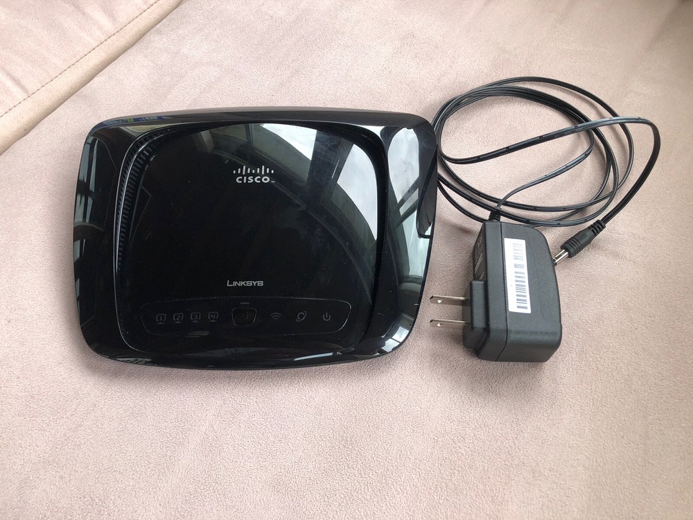 Linksys N Ultra Range Plus Router Model:WRT160N Easy Setup, Advanced Security