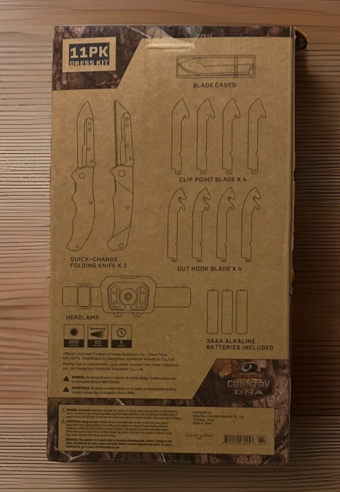 Mossy Oak 11-Piece Game Processing Set Headlamp Knife Gut Hook Camouflage Handle