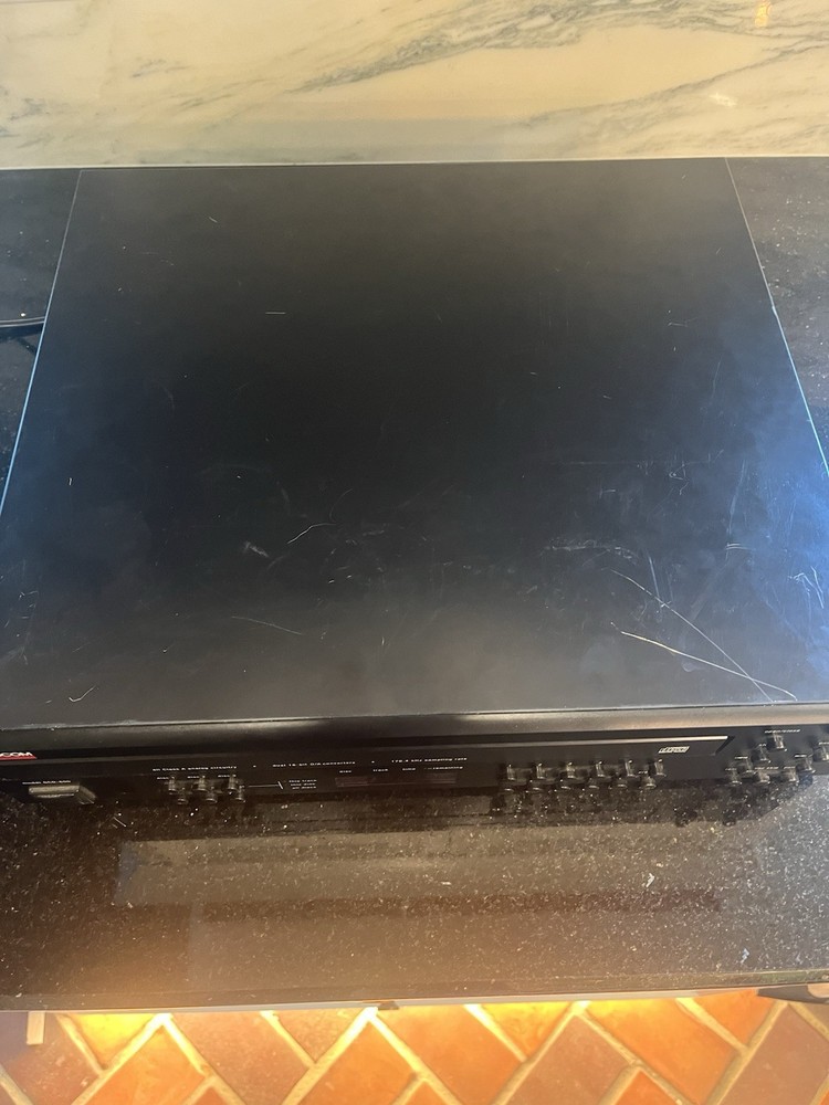 WORKS! Adcom GCD-600 5-disc Carousel CD Changer Player