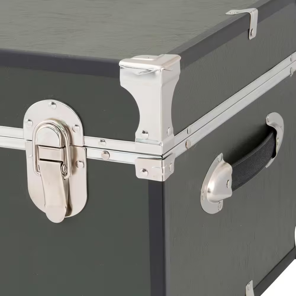 Seward Explorer 30 In. Trunk with Wheels & Lock, Olive