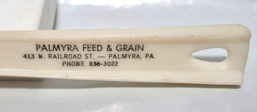Palmyra Feed & Grain / Stanley Hostess Party Gift Style Quick Beater Scraper