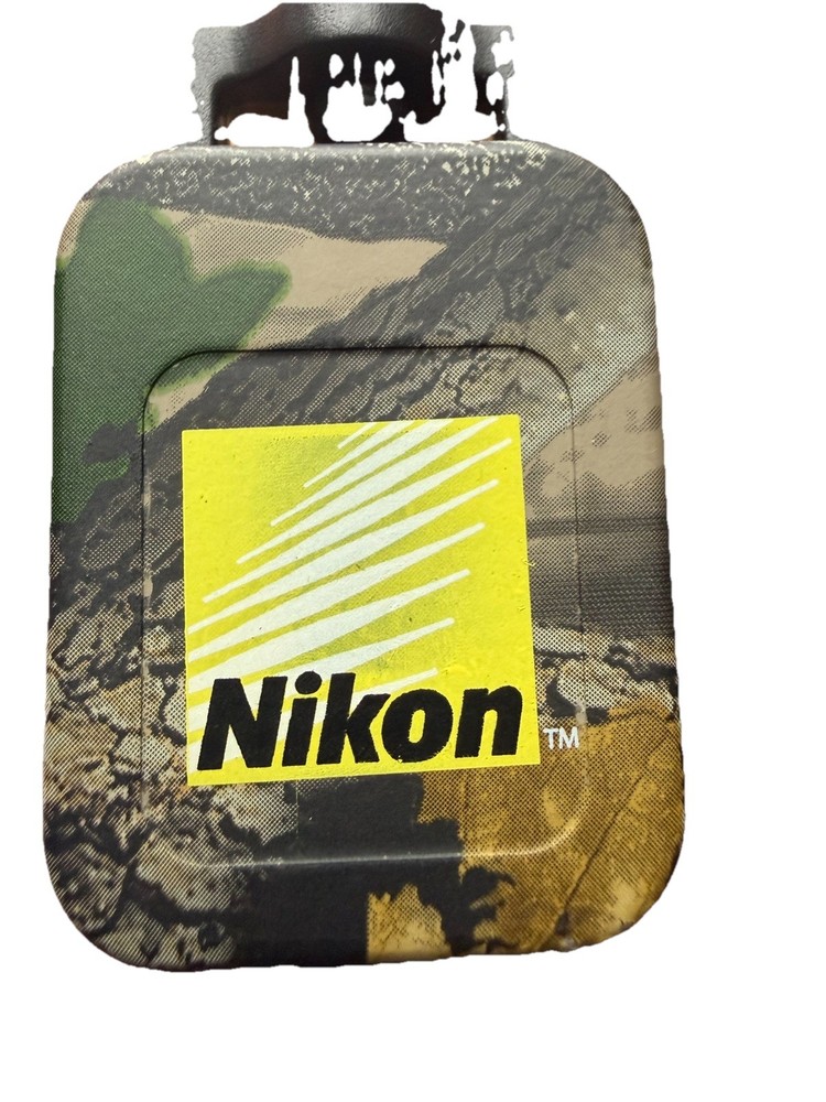 Nikon Retractable Rangefinder Tether