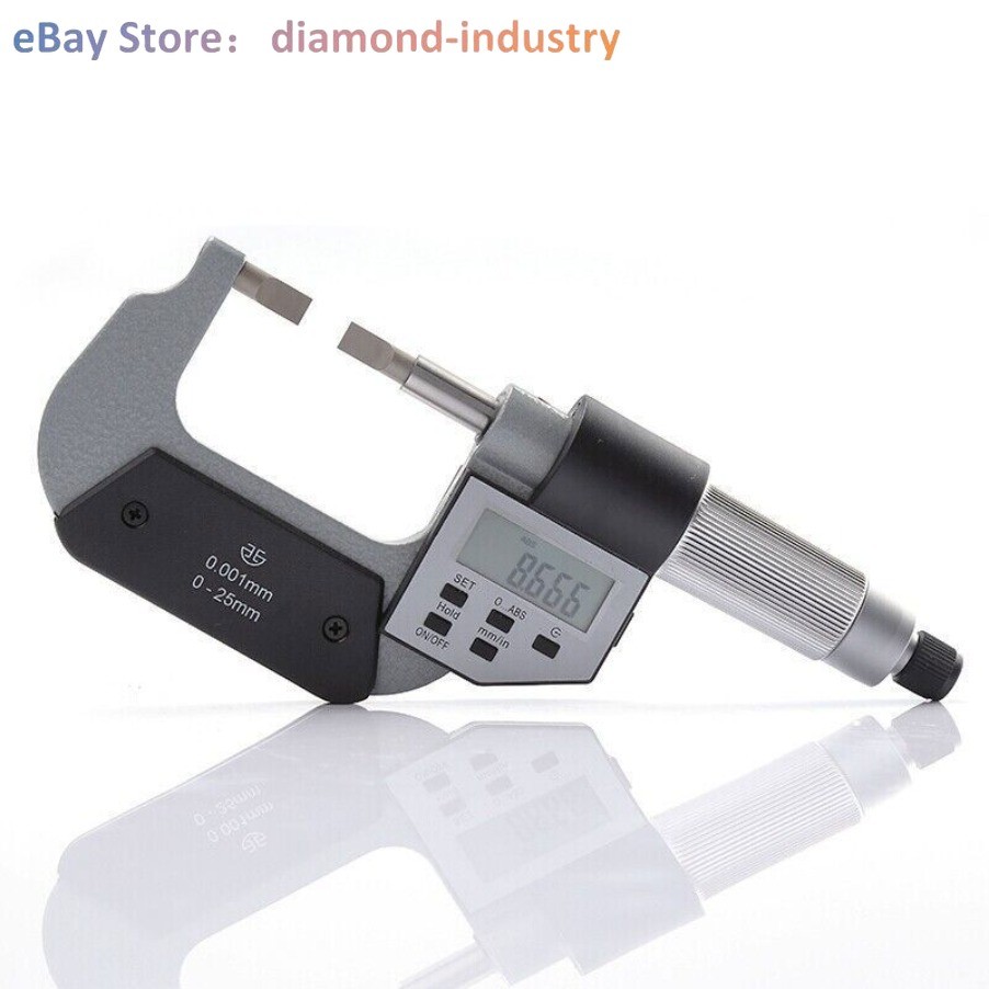 A 1PC 0.001 mm digital micrometer, 0-25 mm range