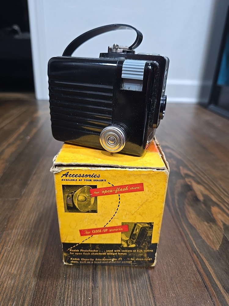 Brownie Hawkeye Camera