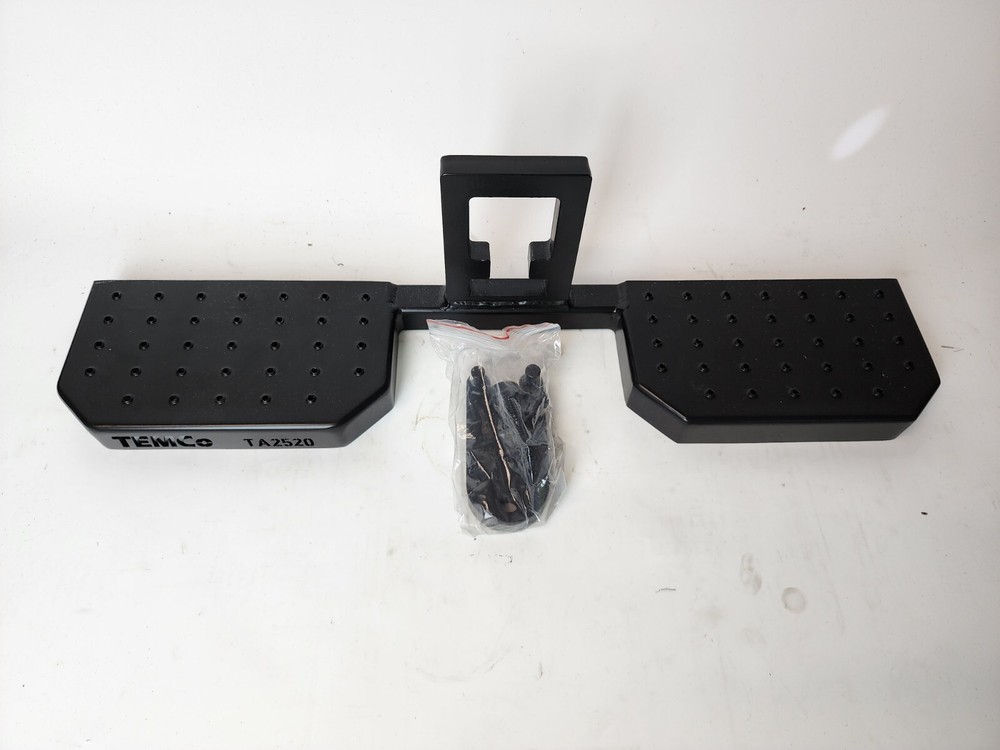 TEMCo Industrial TA2520 Hitch Step