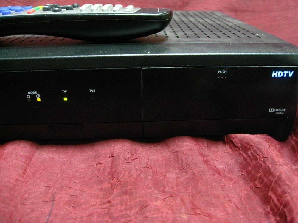VIP222k receiver Network HDTV / Remote Tested - Powers On + Displays