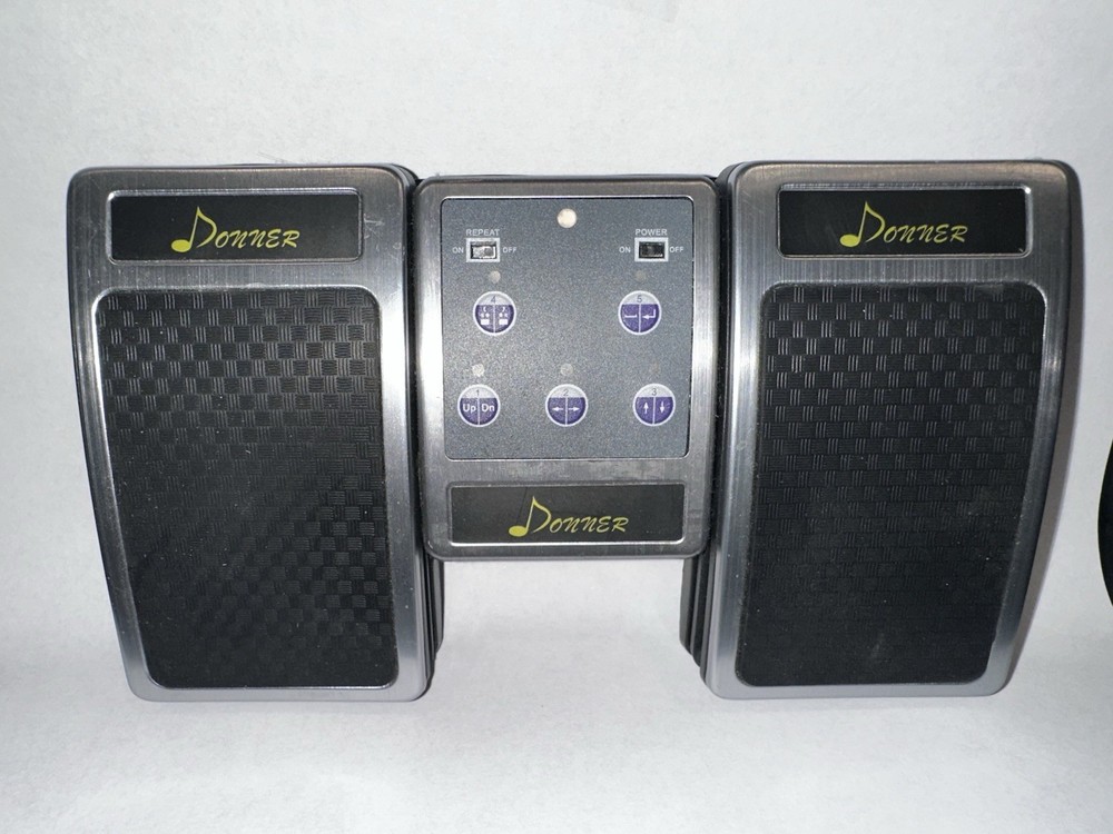 Donner DMB-1 Hands-Free Bluetooth Rechargeable Page Turner Pedal