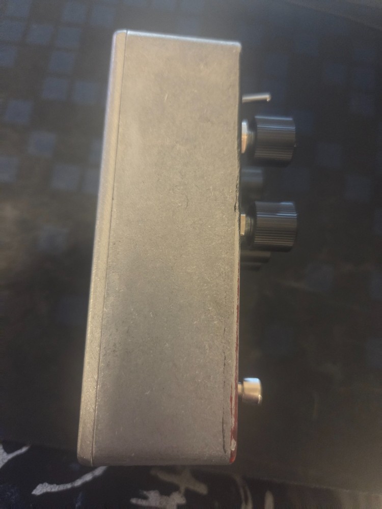 Iron Ether Subterranea Analog Octaver Synth Pedal