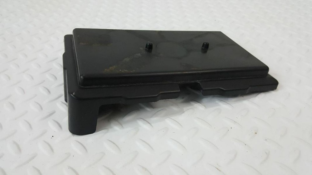 2009 Honda CRV EX Battery Tray