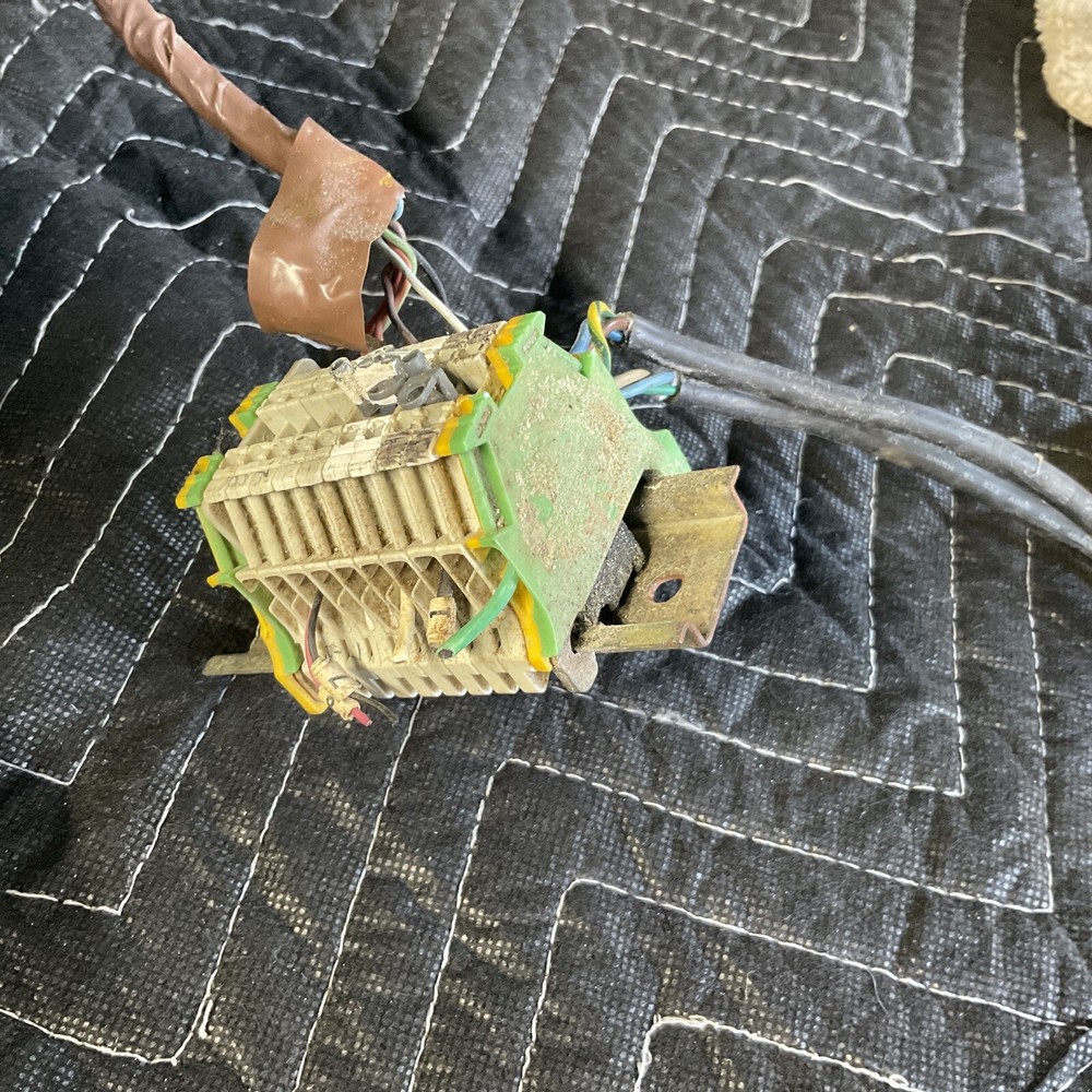 UNIVERSAL ANALYZER 540PV - Sample Cooler A11524