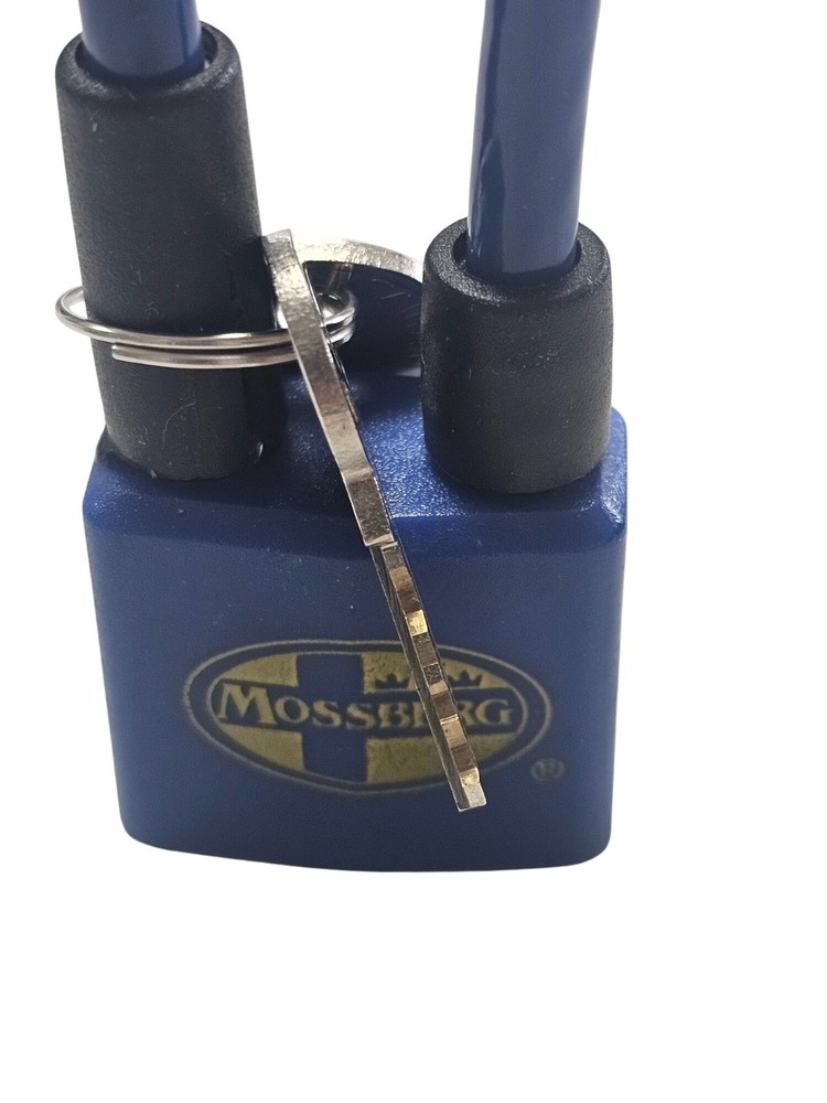 Mossberg Cable Gun Lock W/ 2 Keys Durable Security Blue