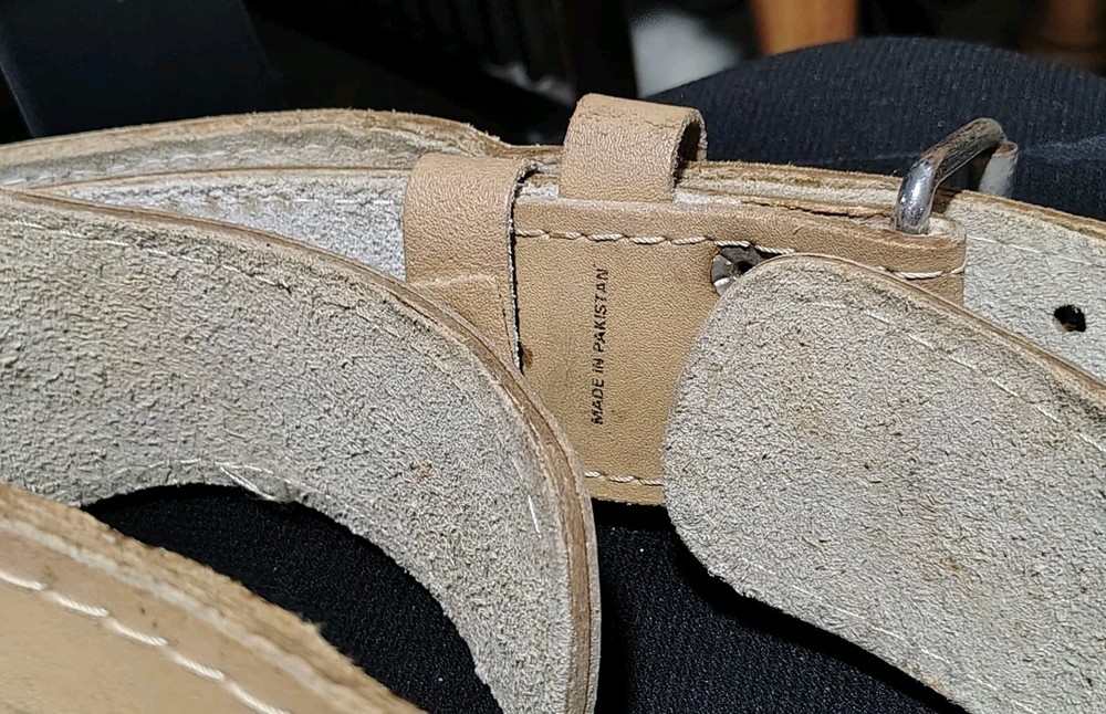 Multi Grip Weight Training Leather Lifting Belt. Used. Adjustable