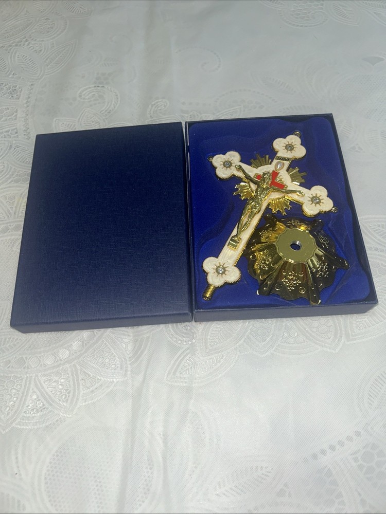 Crucifijo Para Bóvedas (6”)