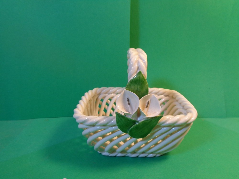 Floral Pattern Trinket Basket (Used/EUC)