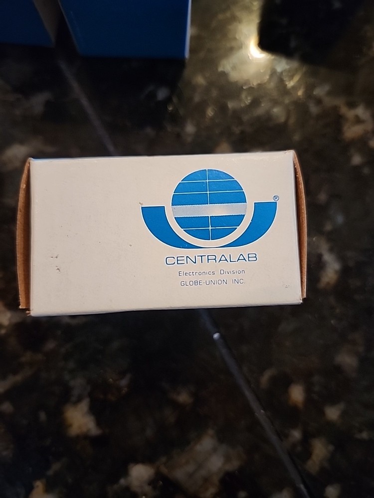 WP-1k CENTRALAB 100 OHMS 3 WATT WIREWOUND