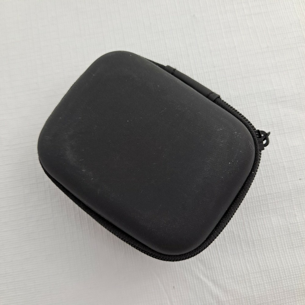 Earphone Case Portable Storage Memory SD Card Camera rectangle Black