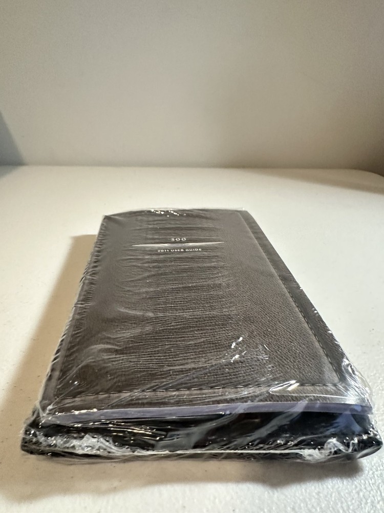 2011 Chrysler 300 Owner's Manual Set