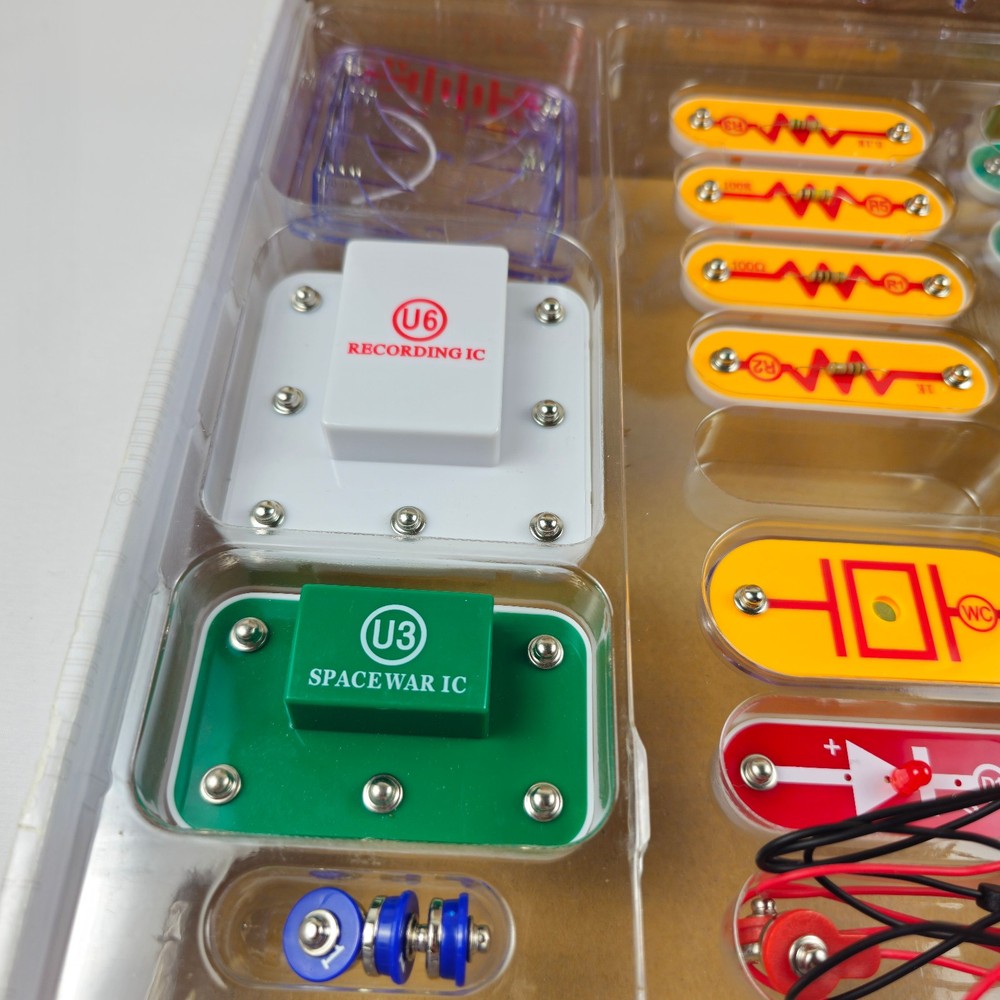 Snap Circuits 203 Elenco Jr. Electronics Kit 200+ Projects Complete w/ Manual