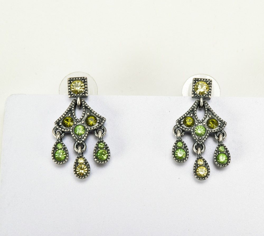 Gorgeous 20s Era Sparkling Green Dangle Earrings