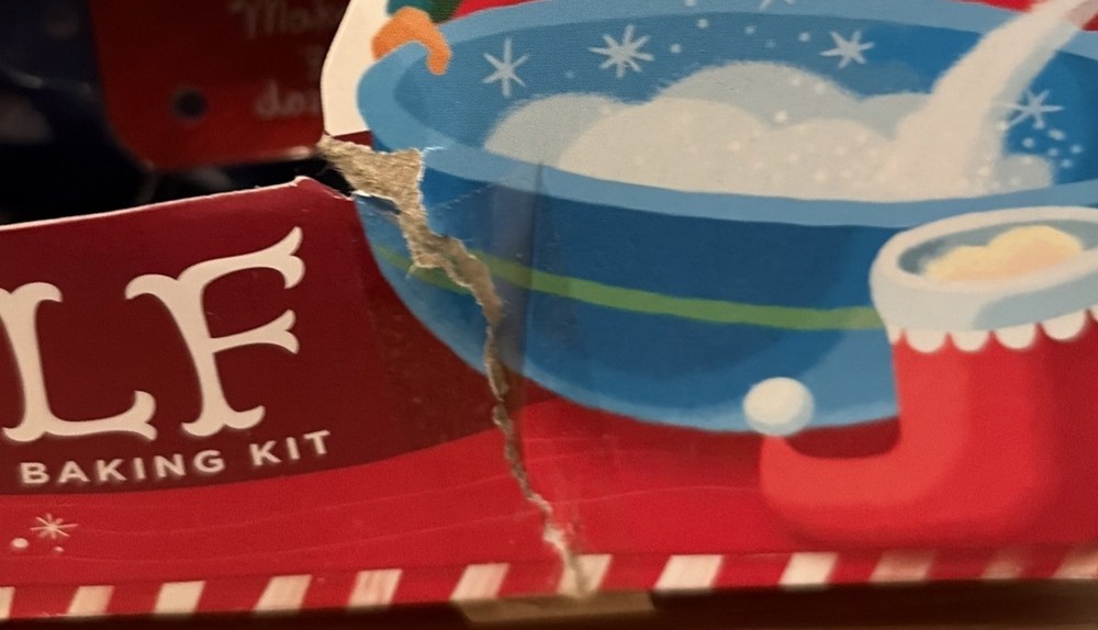 HALLMARK NORTHPOLE BAKE LIKE AN ELF BAKE SET NEW