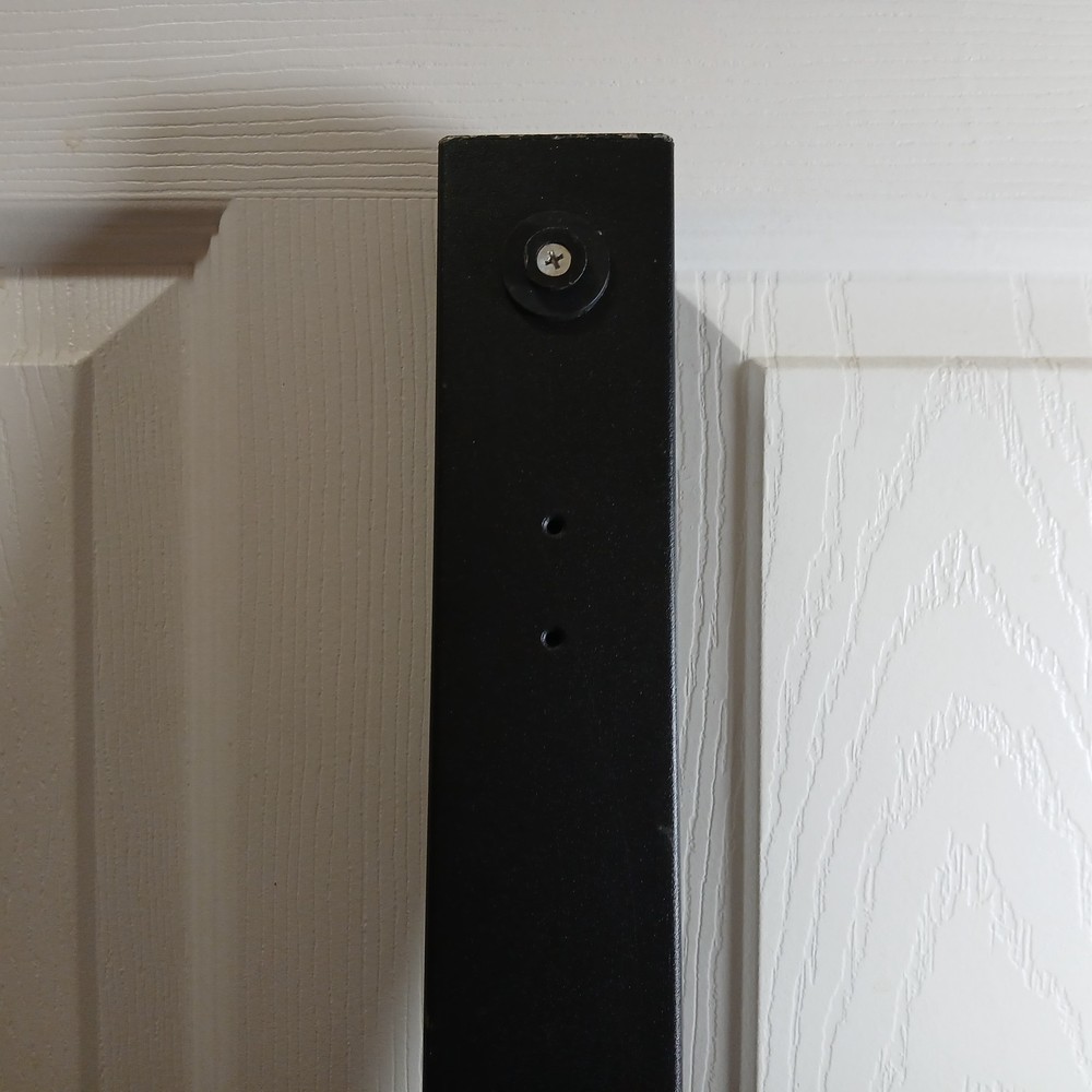 APC AP7530 Basic Rack-Mount PDU - Power Distribution Strip.