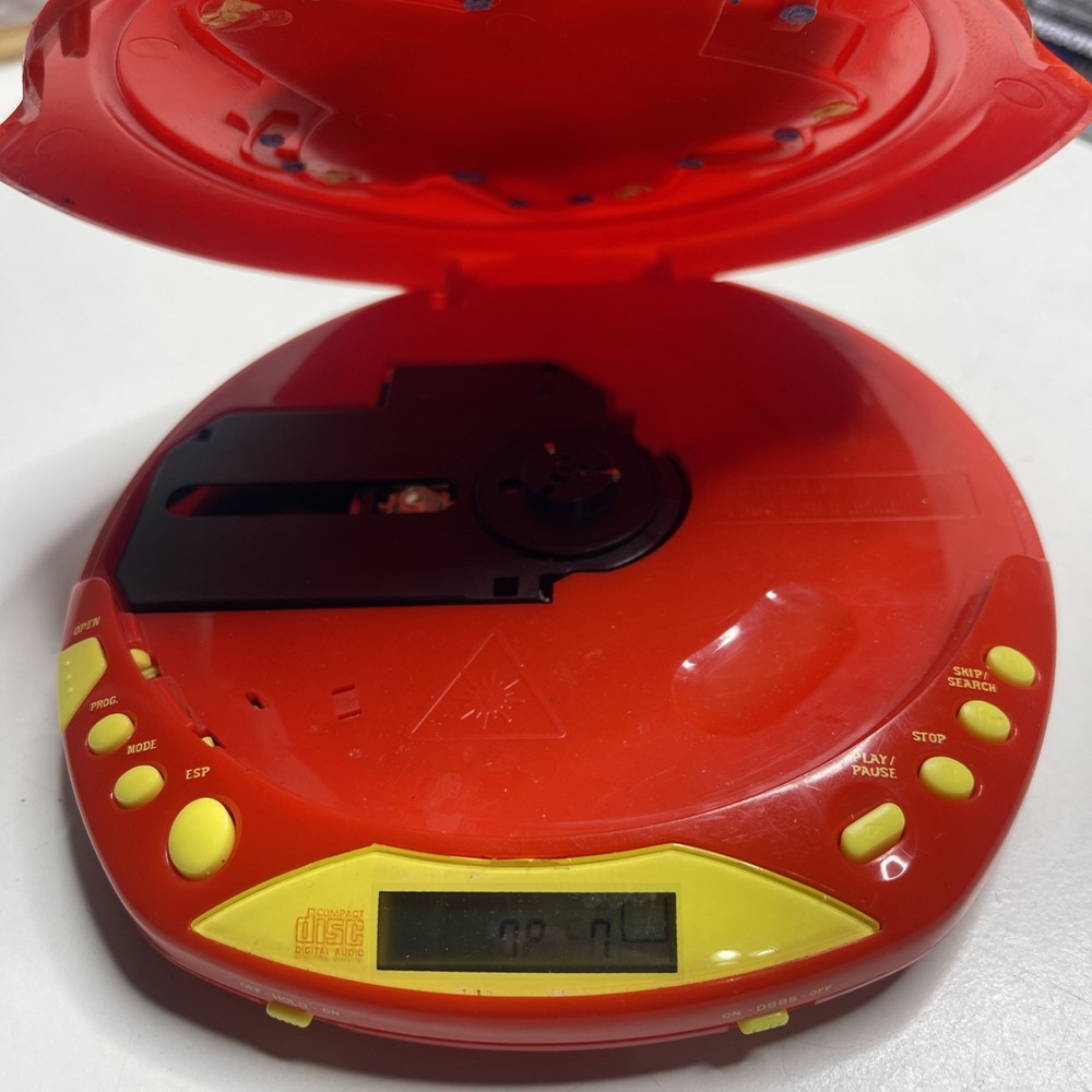 Dora The Explorer CD Player - 2006 Doesn’t Read Disk For Parts