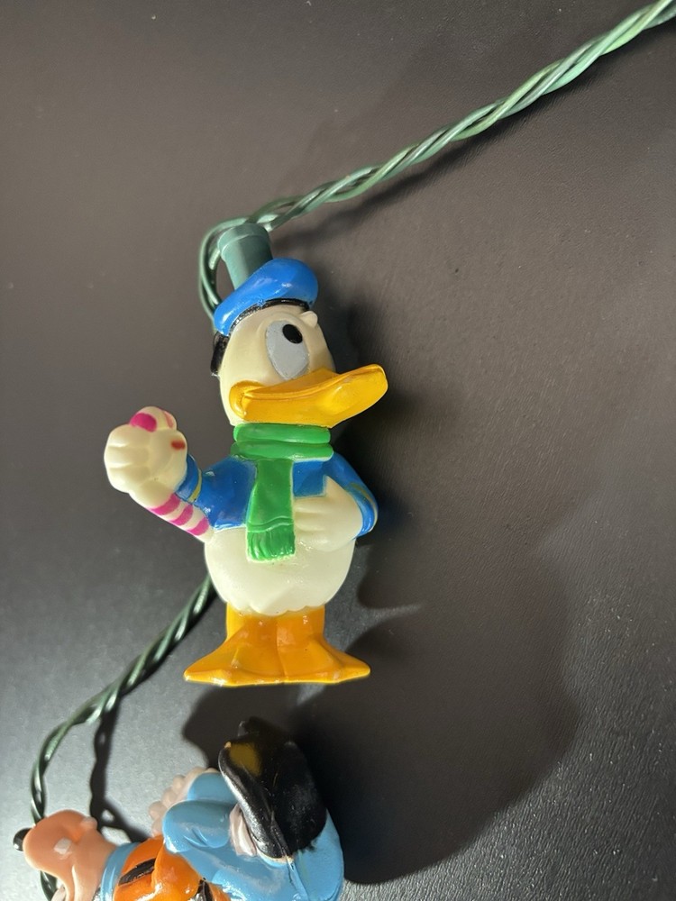 Disney Mickey Mouse & Friends 10 Christmas Tree String Lights
