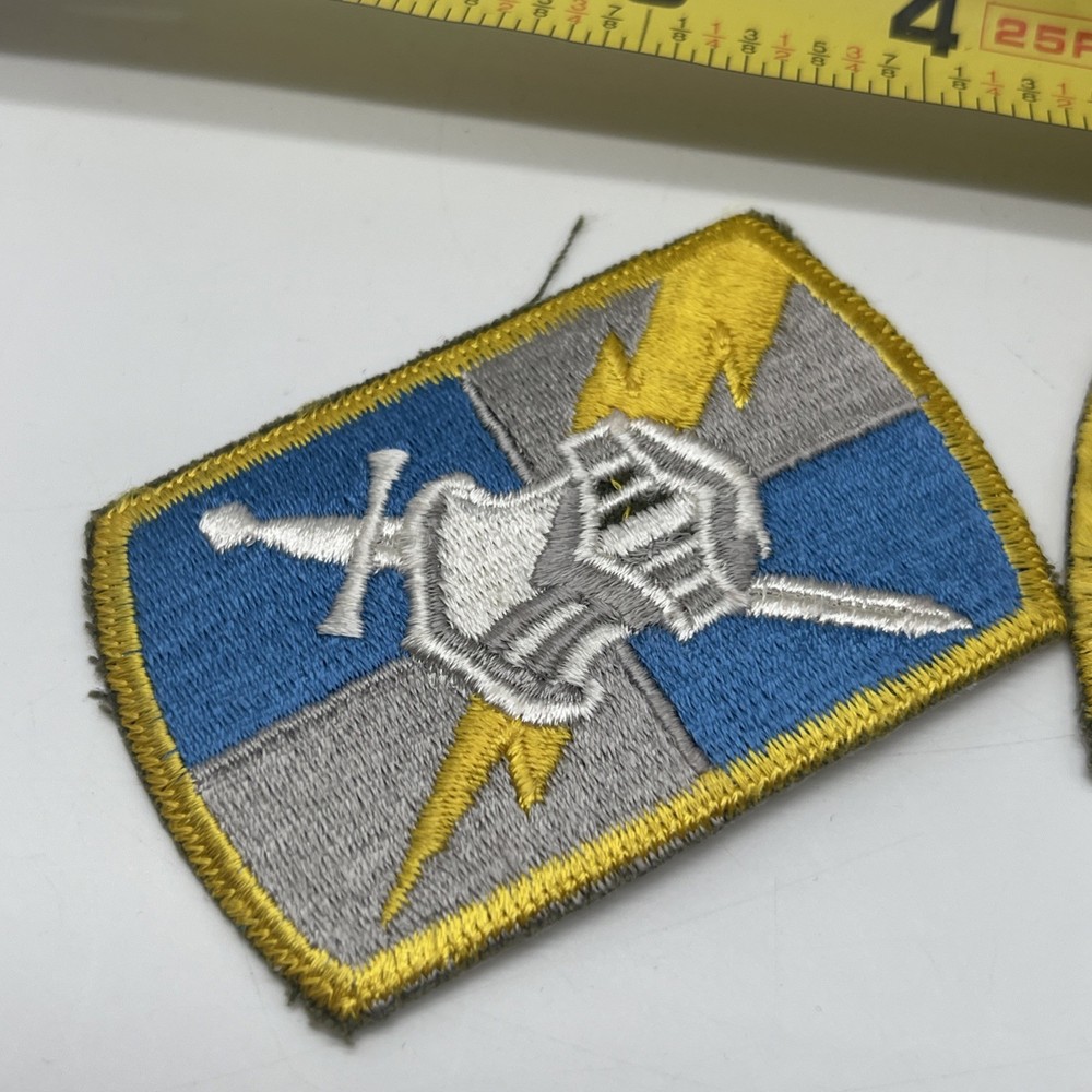 U.S. Military 513th Military Intelligence Brigade Patch Insignia ERROR Cut Color