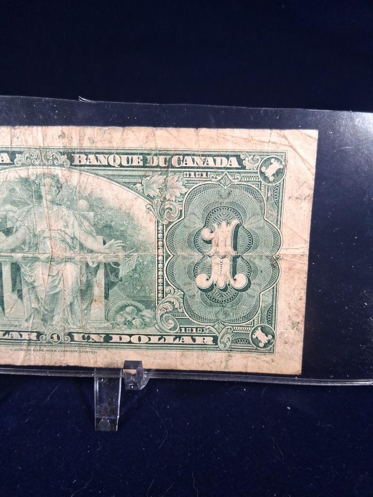 1937 CANADA 1 DOLAR BANKNOTE WORLD WAR II