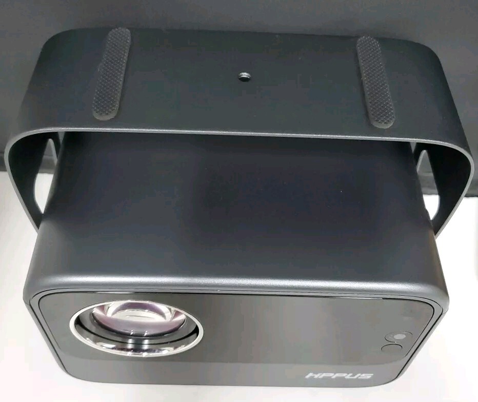 Hippus Projector Multimedia - Model M11 (Black)