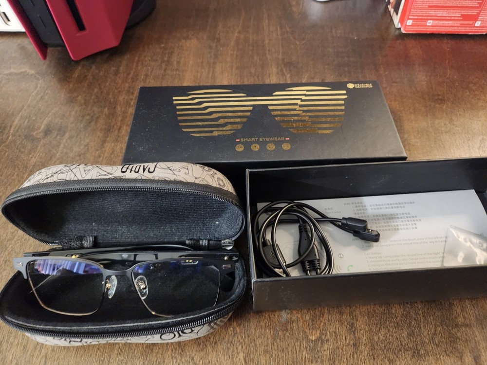 Smart Eyewear from wearable gear&pop (Used)