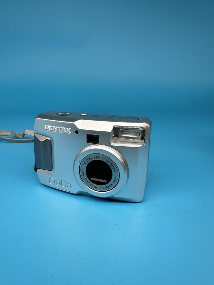 Pentax Optio 30 3.2MP Compact Digital Camera, Silver - Tested