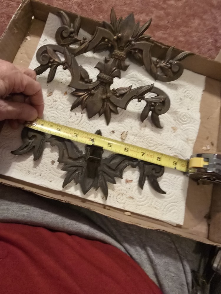 Atq Victorian Curtain Decor Cast Iron Original Paint Fleur-de-lis