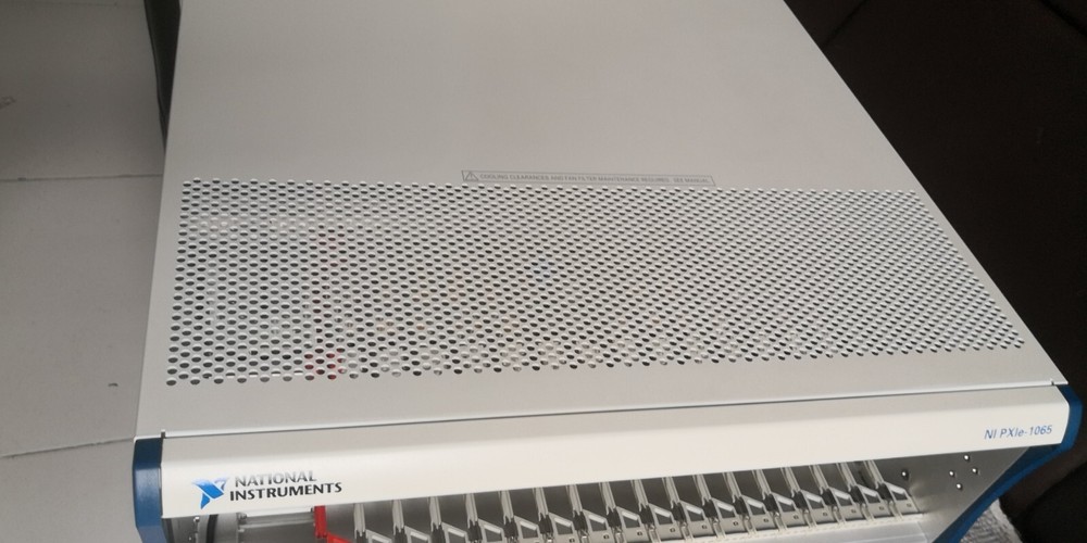 National Instruments, PXIE-1065