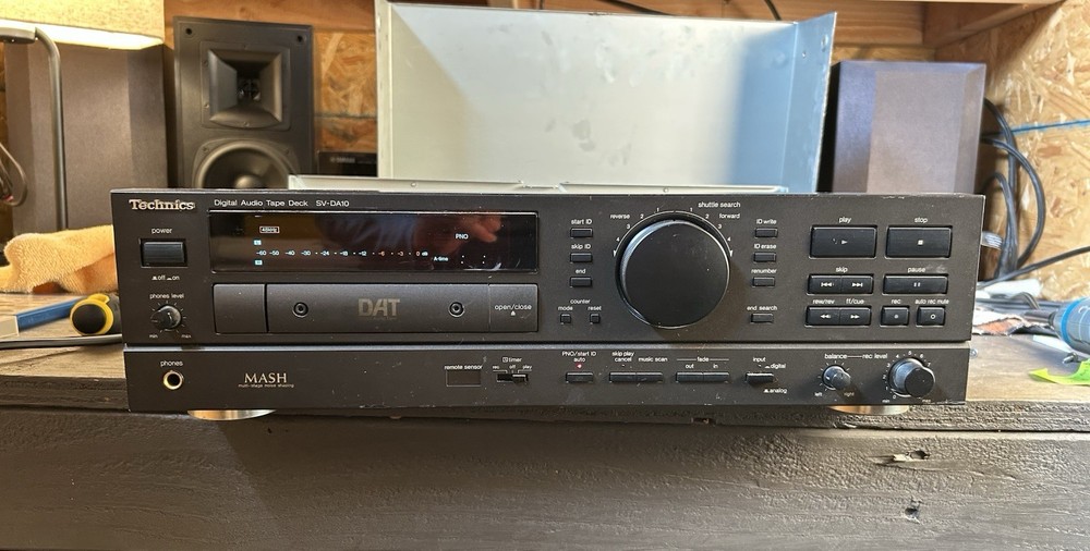 Technics SV-DA10 DAT Deck - For Parts Or Repair